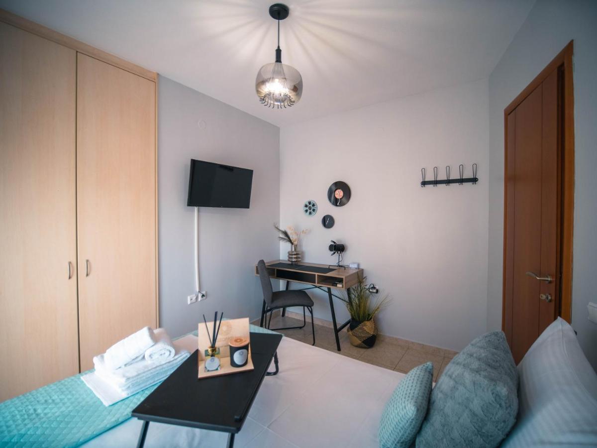 Menta Retro - Central Spot Apartments Volos Exterior photo